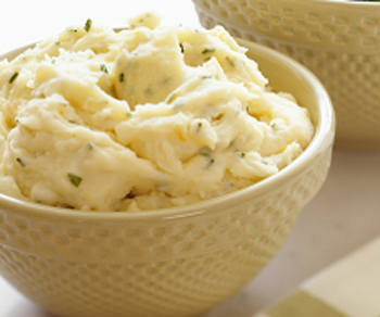 Heavenly Sour Cream & Chives Whipped Potatoes | Mighty Mrs